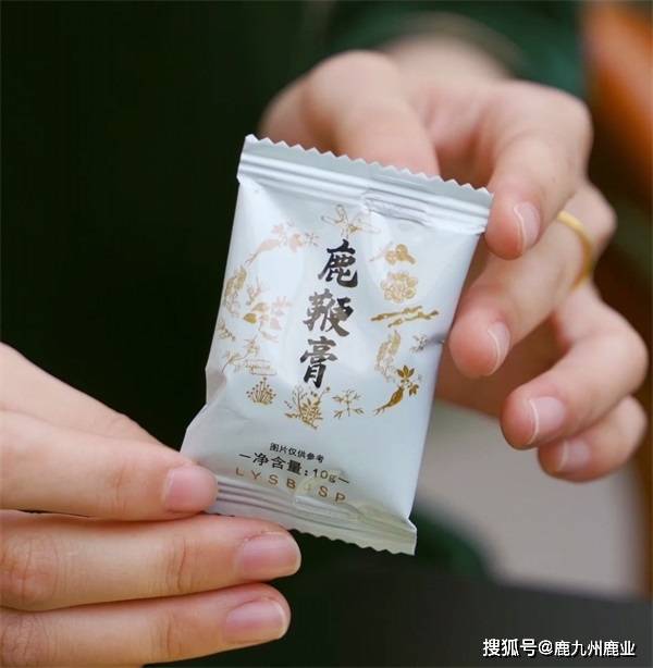 鹿九州：鹿鞭膏怎么吃<strong></p>
<p>鹿币</strong>？鹿鞭膏的服用方法及服用禁忌