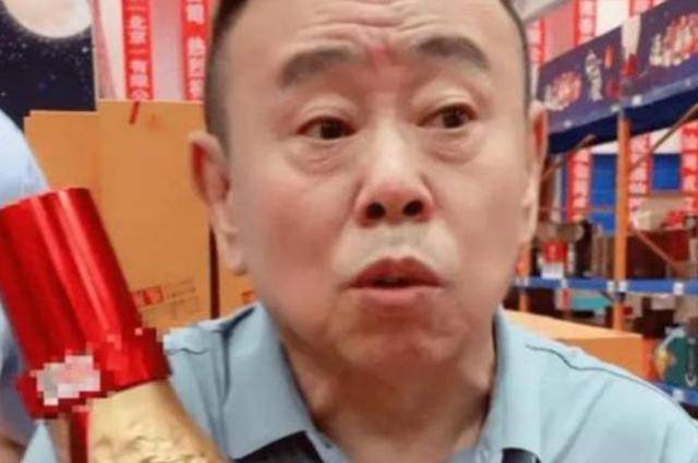 潘长江：我钱花一辈子也花不完<strong></p>
<p>平台理财哪个好</strong>，如今67岁却越活越“糊涂”了
