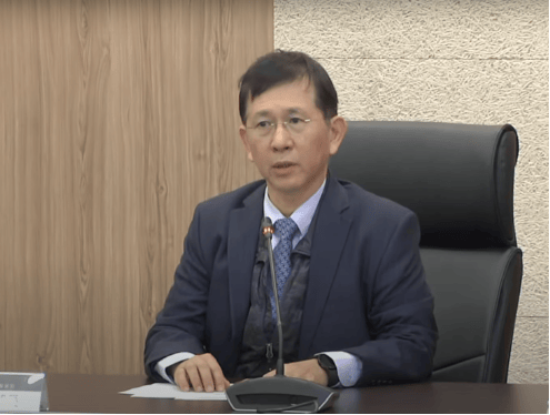 台岛马祖间两条海底电缆全断<strong></p>
<p>掌悦理财</strong>，台当局紧急开记者会说明，称最快2月完成修复