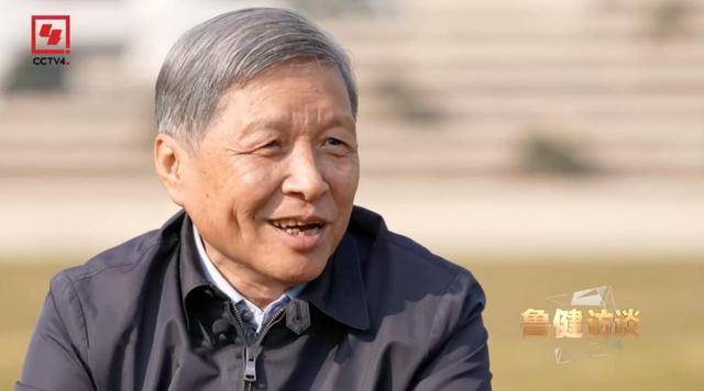 曹德旺:福耀科大8亿预算招50个学生<strong></p>
<p>理财软件</strong>，面向河南等5省招生