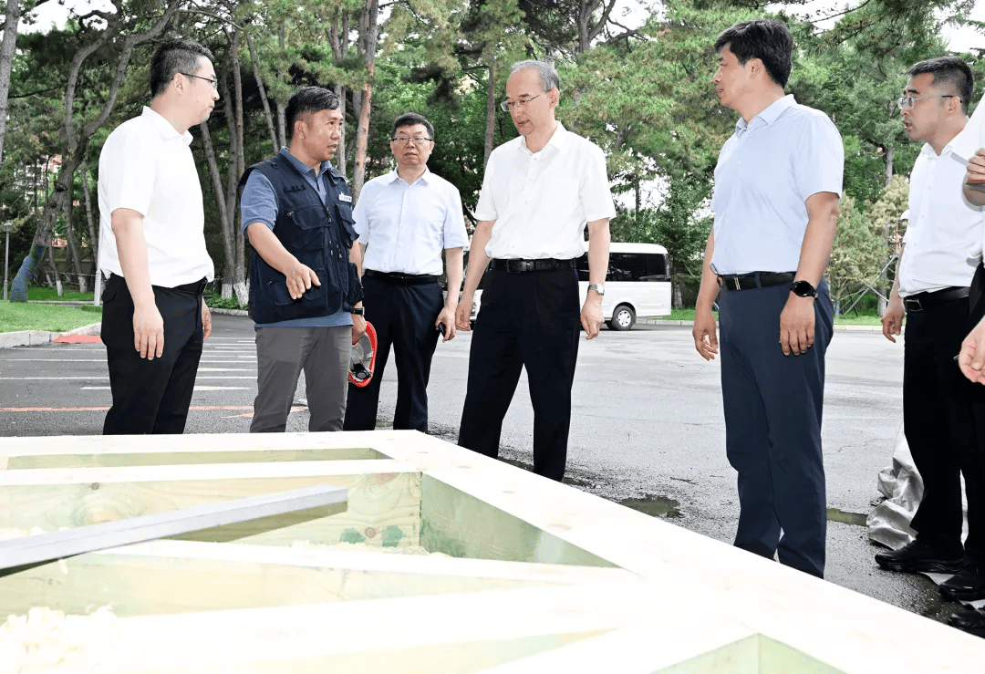 “能不吊顶就不吊顶<strong></p>
<p>金融理财机构</strong>，能不贴砖就不贴砖”，吉林省委书记调研历史建筑修缮