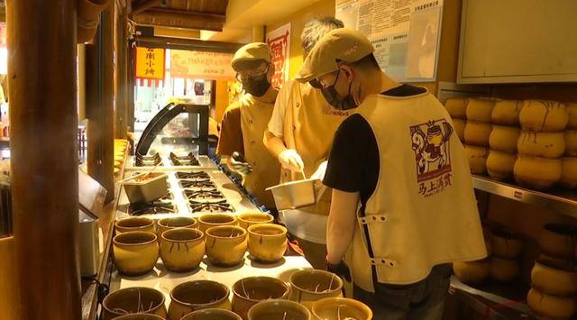 西贝发布致歉信后<strong></p>
<p>淘汰虚拟币挖矿活动</strong>，昆明门店的情况是……