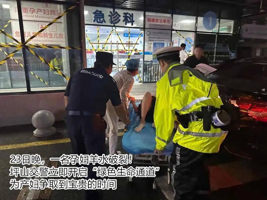 台风夜<strong></p>
<p>planb</strong>，深圳有人溺水！紧急！“桦加沙”过境，这些画面泪目