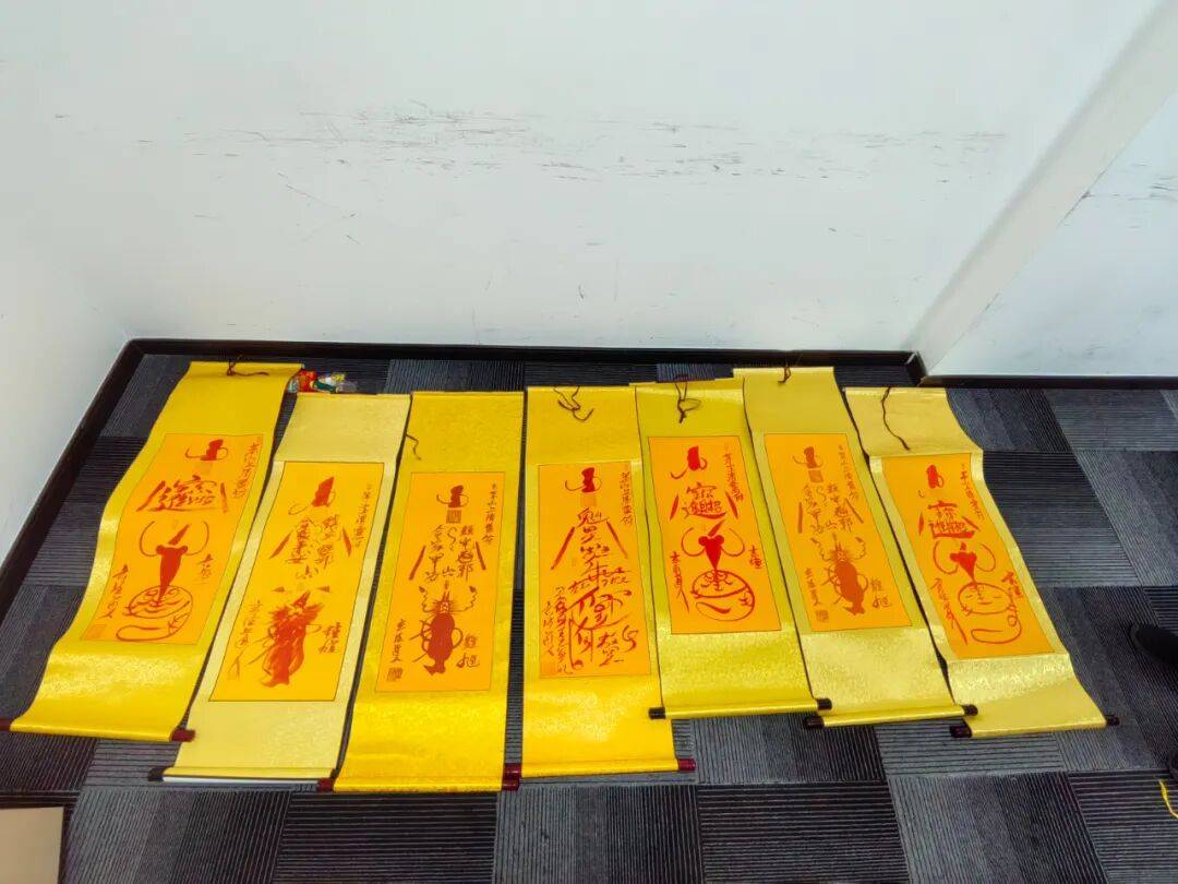 “大师”<strong></p>
<p>虚拟币鱿鱼币代码</strong>，你算到自己今天被抓了吗？