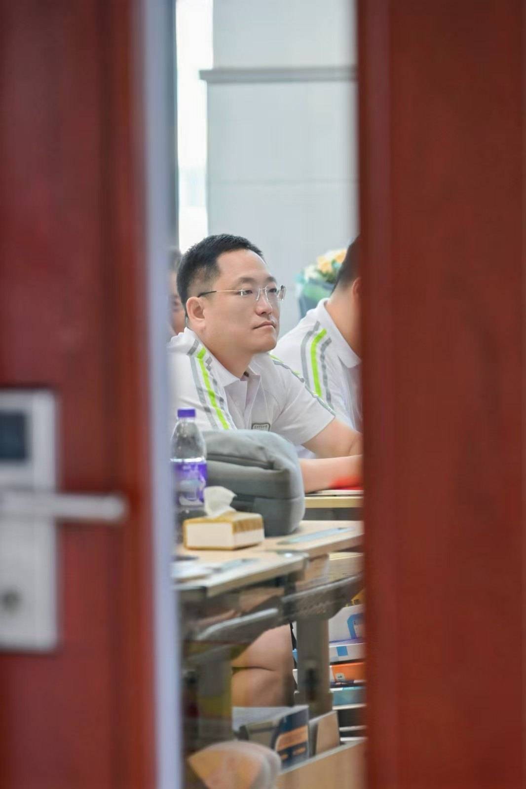 那个让老师骄傲的“调皮”班级！30年同学聚会<strong></p>
<p>虚拟币能当钱用吗</strong>，还伴有一封来自贵州的感谢信