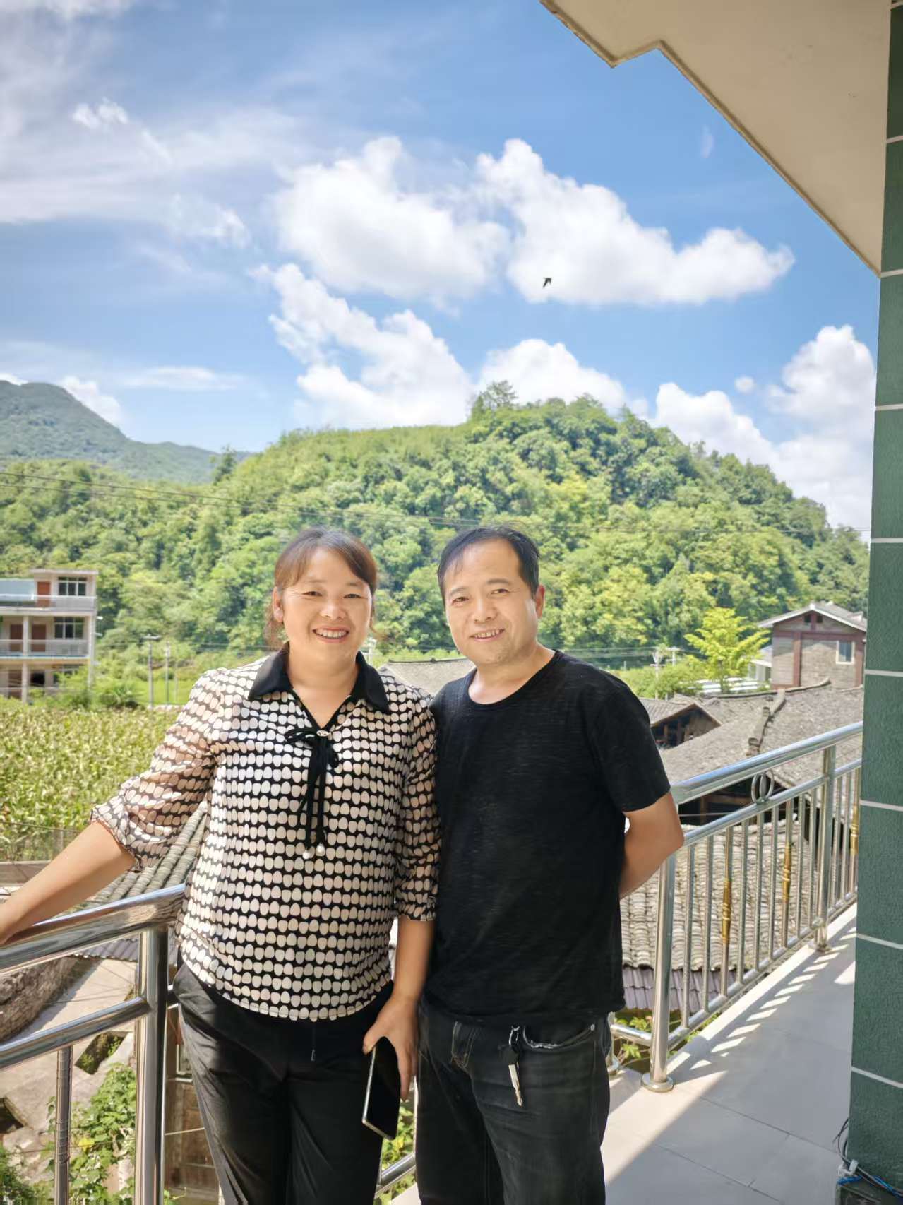 那个让老师骄傲的“调皮”班级！30年同学聚会<strong></p>
<p>虚拟币能当钱用吗</strong>，还伴有一封来自贵州的感谢信