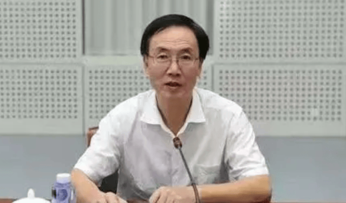 打"虎"！乌兰<strong></p>
<p>虚拟货币兔子币</strong>，任上被查