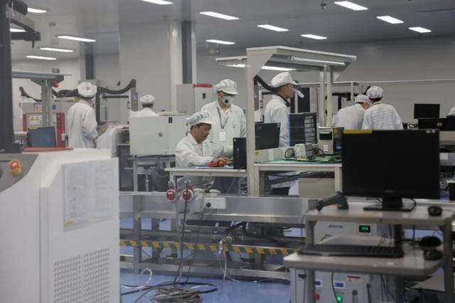 正式投用<strong></p>
<p>虚拟币PHB</strong>！成都新增一座“芯”基地