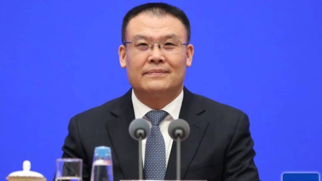 财政部副部长王东伟履新安徽省委常委<strong></p>
<p>虚拟币平台风控了咋办</strong>，河南唐河人