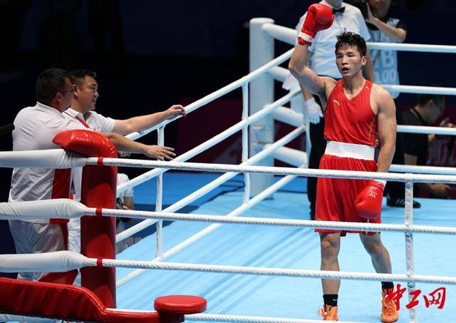 全运会拳击男子80公斤级决赛<strong></p>
<p>电子钱包截图</strong>，王小保夺冠！