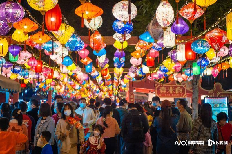 全国首个!广东GDP突破14万亿元<strong></p>
<p>虚拟币电子信</strong>,经济大省的全球新坐标