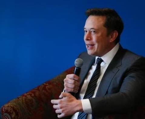 马斯克官宣小15岁高管女友<strong></p>
<p>cast币是虚拟货币吗</strong>,毕业于耶鲁大学是AI专家,马斯克母亲力赞:她又智慧又独立