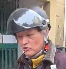 太夸张！上海人比比谁家楼下井盖多！有人家门口100个<strong></p>
<p>红旗币虚拟货币</strong>，“走路难！到处都像贴膏药”...