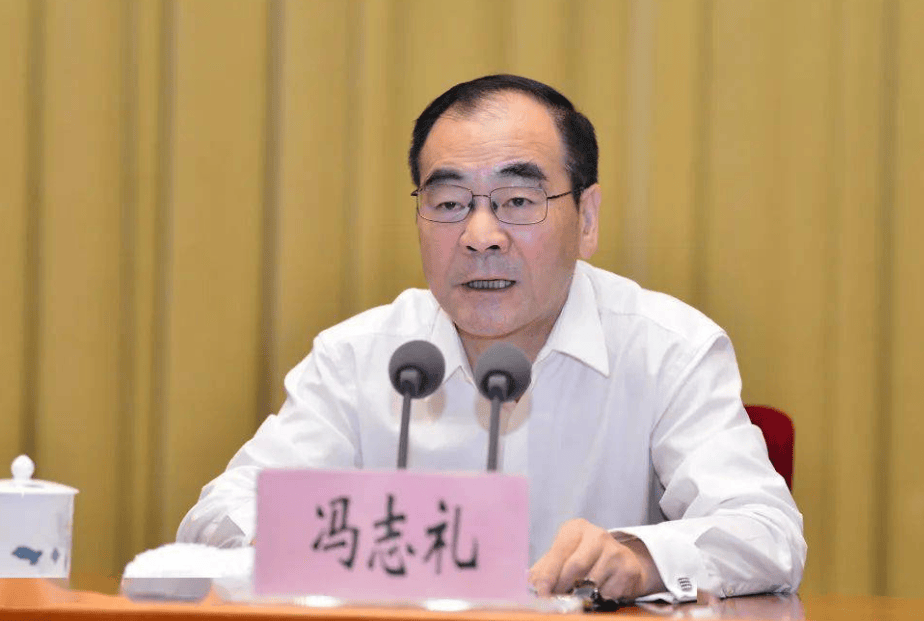 因年龄原因，云南省委常委、省纪委书记冯志礼辞去省监委主任