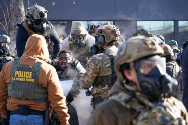 港媒记者:澳大利亚对中美态度反转,中国受青睐,美国靠边