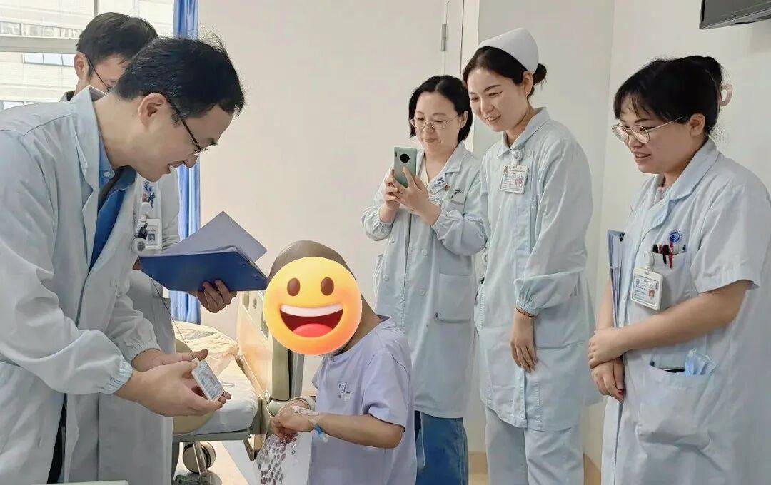 “感觉天塌了”！深圳女孩5岁患癌<strong></p>
<p>有哪些币值得推荐</strong>，爸妈决定：为她冻存卵巢组织